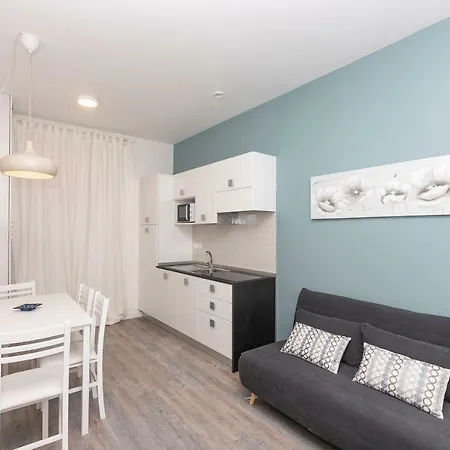 Real Italian Estate - Sails & Sweet Dreams Gênes