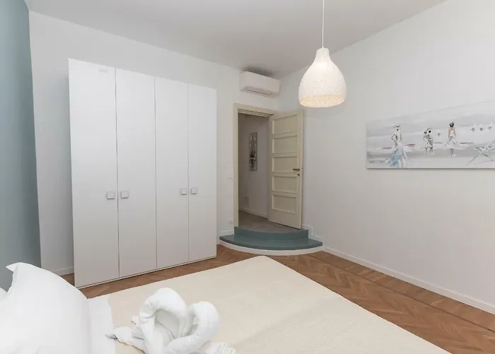 Apartment Real Italian Estate - Sails & Sweet Dreams Genua