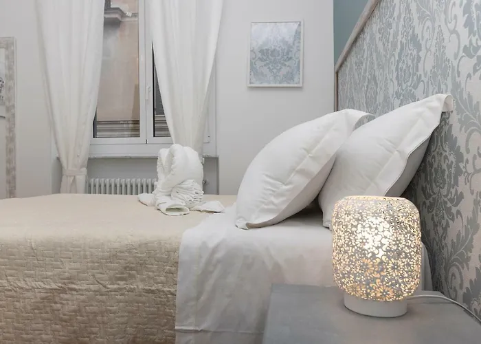 Real Italian Estate - Sails & Sweet Dreams Apartment