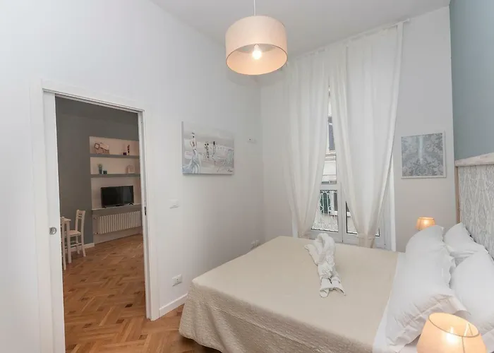 Real Italian Estate - Sails & Sweet Dreams Apartment